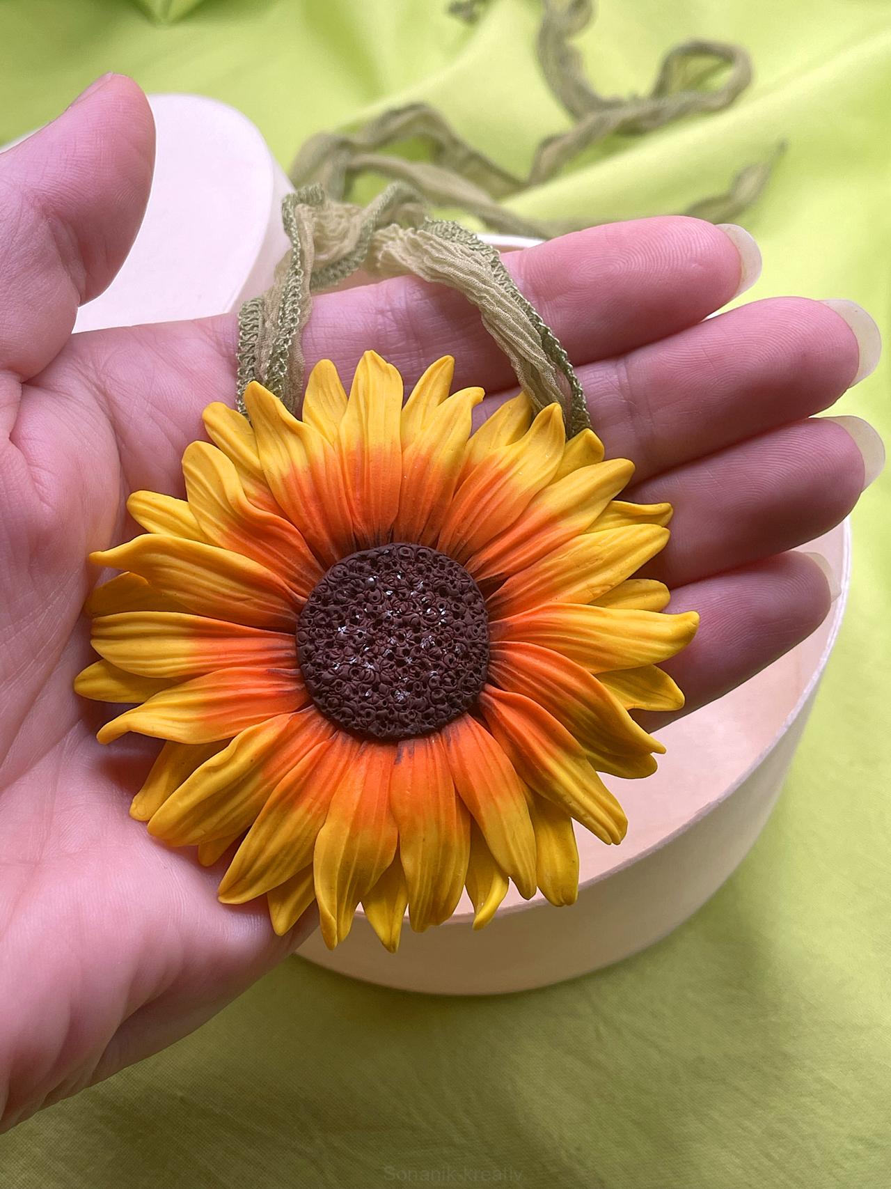 Náhrdelník Slunečnice