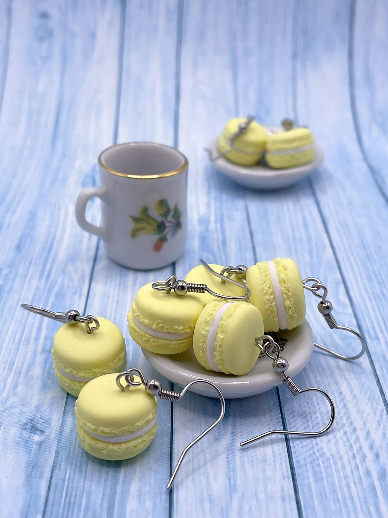 Náušnice makronky 
