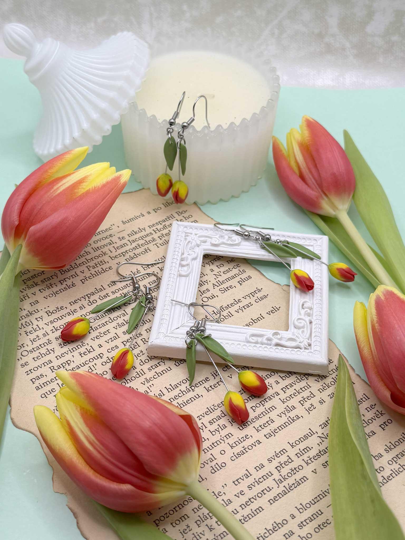 Náušnice tulipány visací