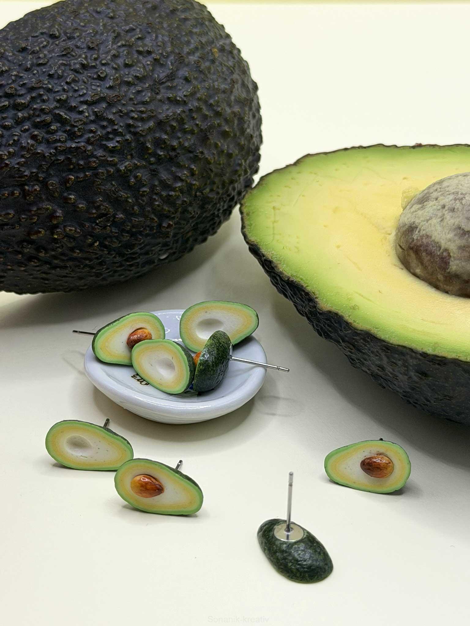 Náušnice Avokádo napichovací