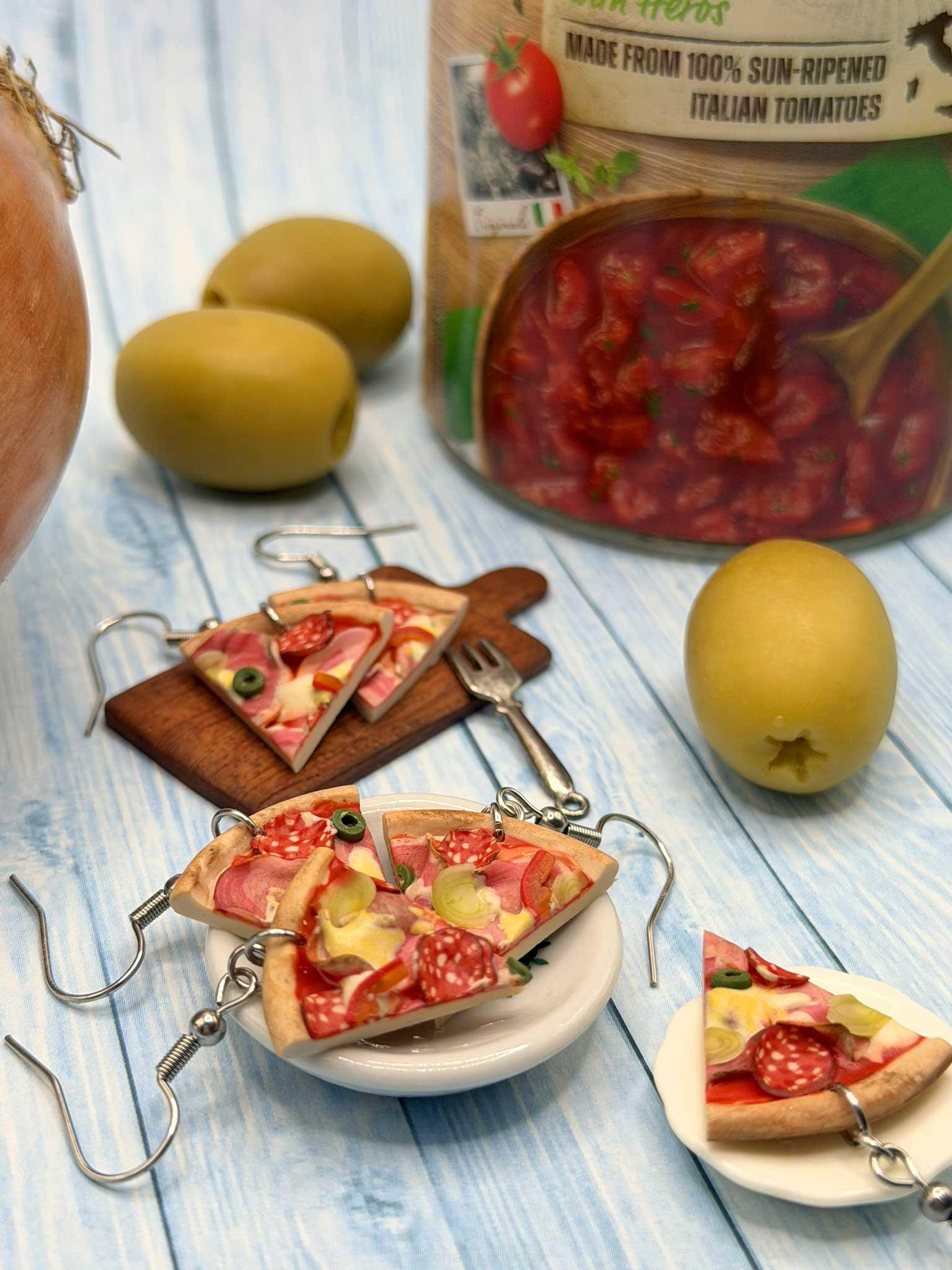 Náušnice pizza se salámem