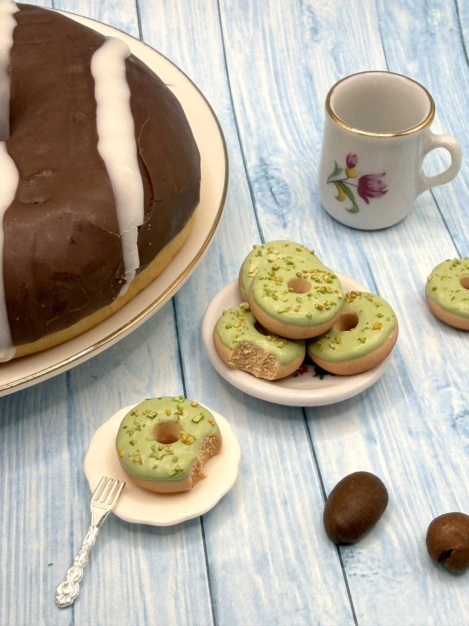 Náušnice Pistáciové donuty visací