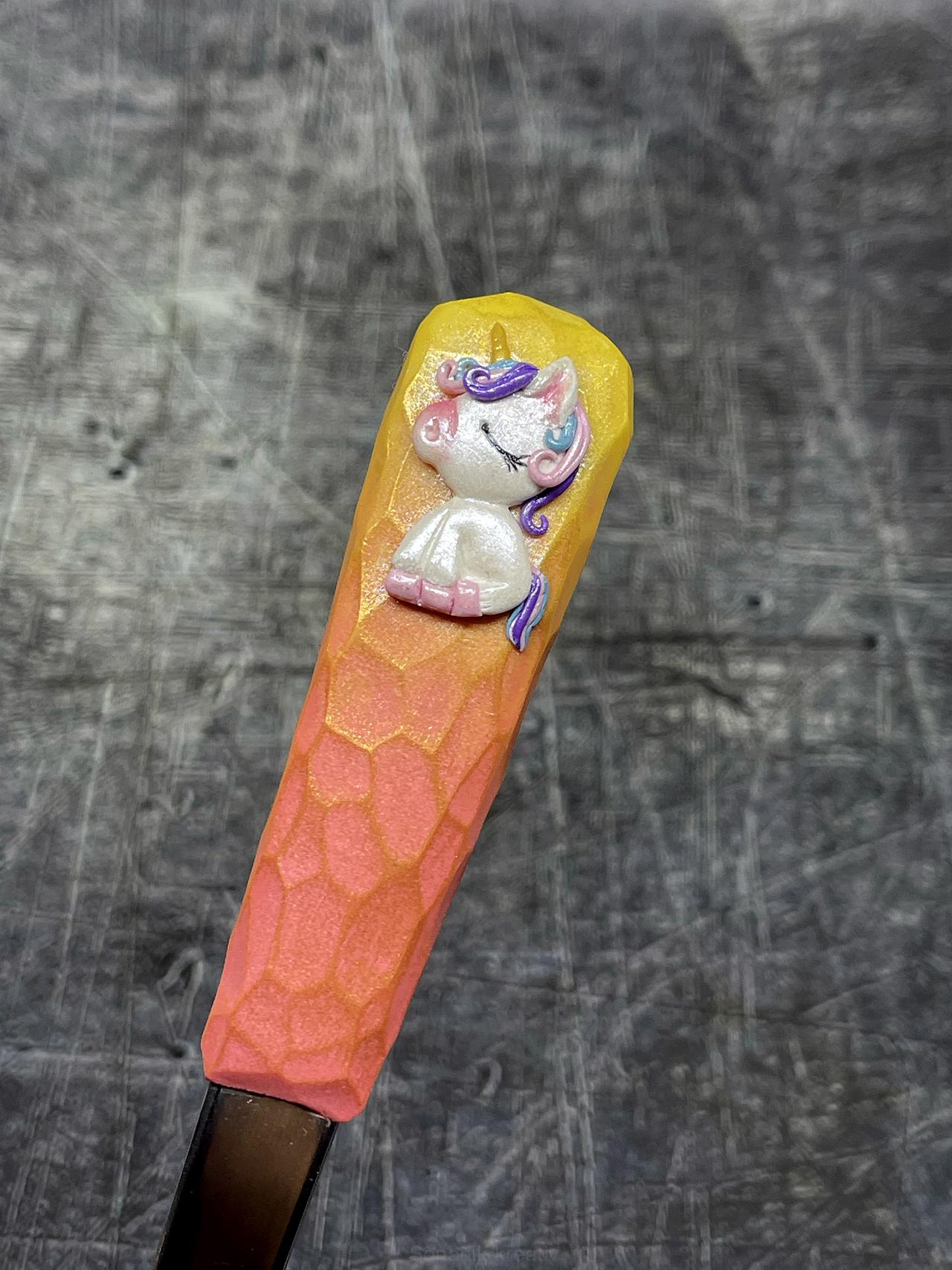 Zdobená polévková lžíce s jednorožcem