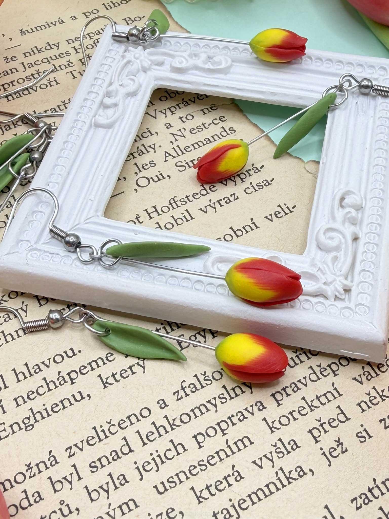 Náušnice tulipány visací
