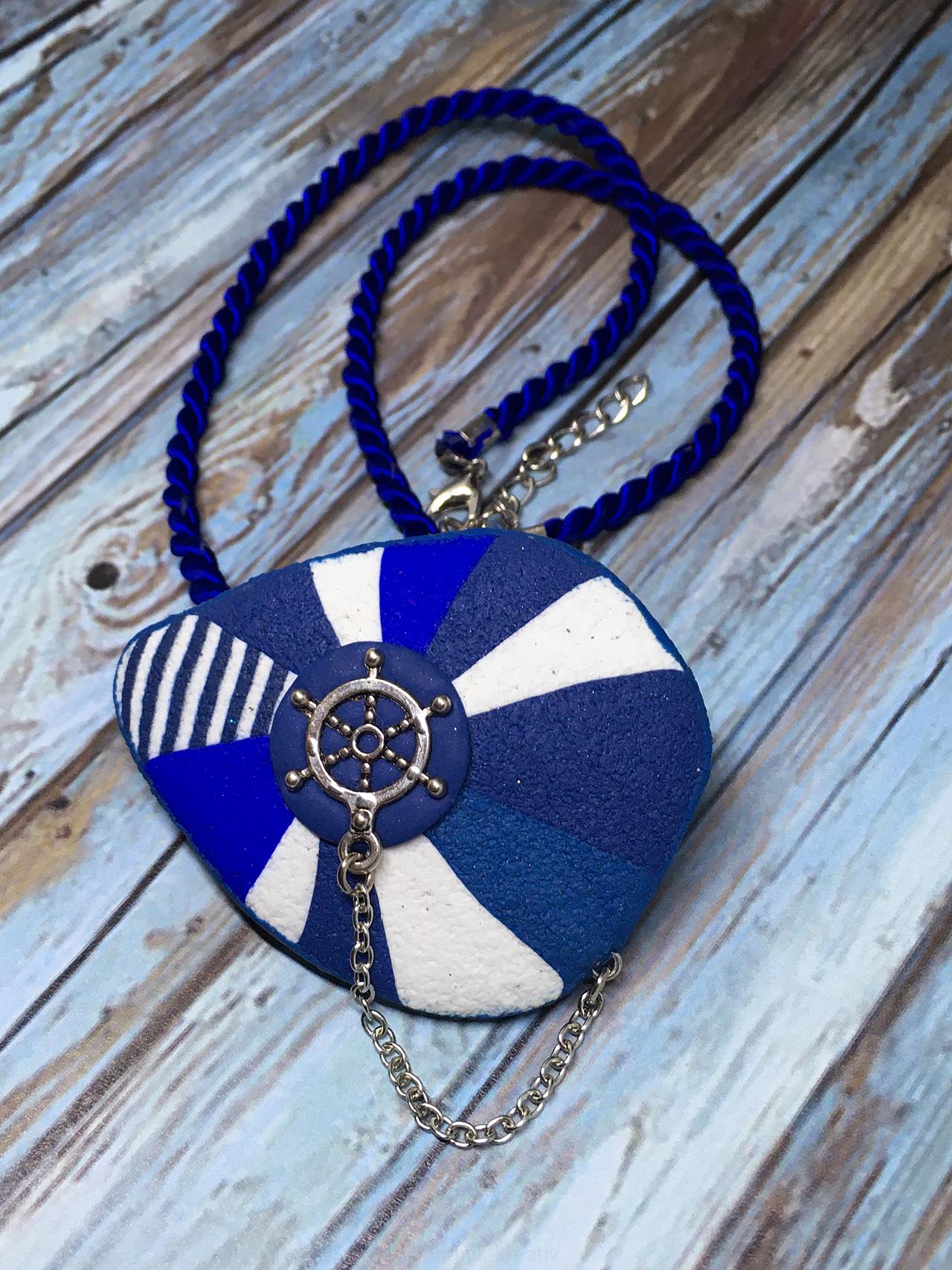 Náhrdelník námořnický