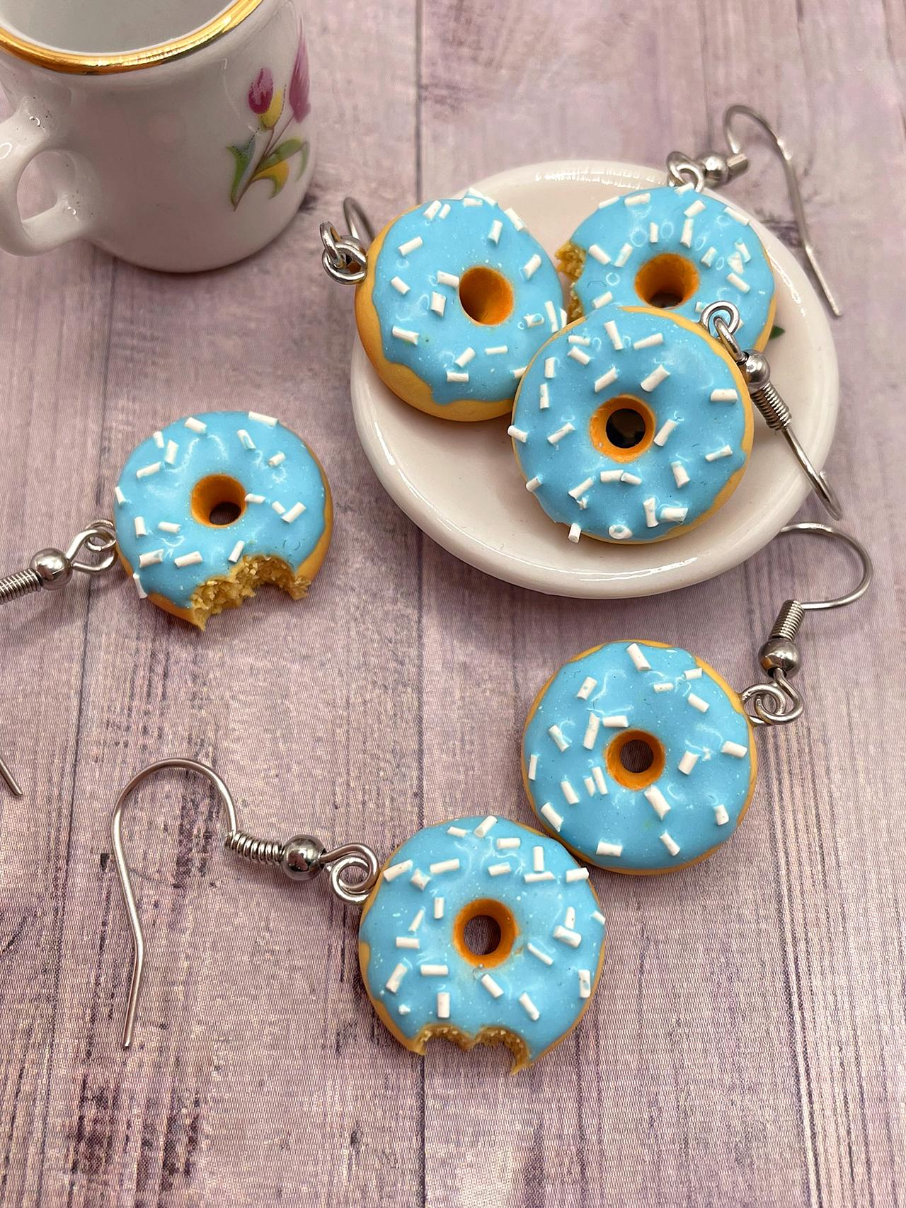 Náušnice Tyrkysové donuty visací