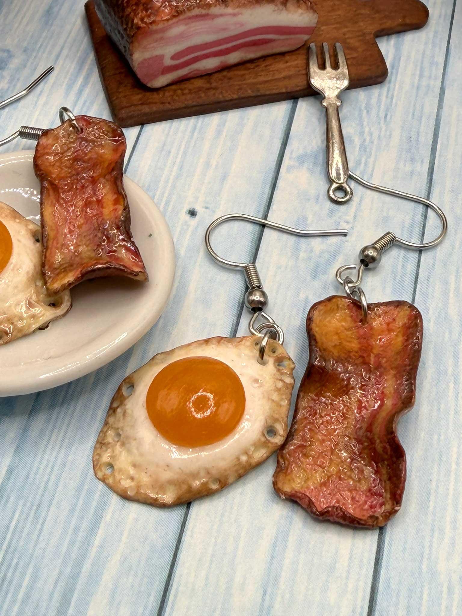 Náušnice slanina s vejcem