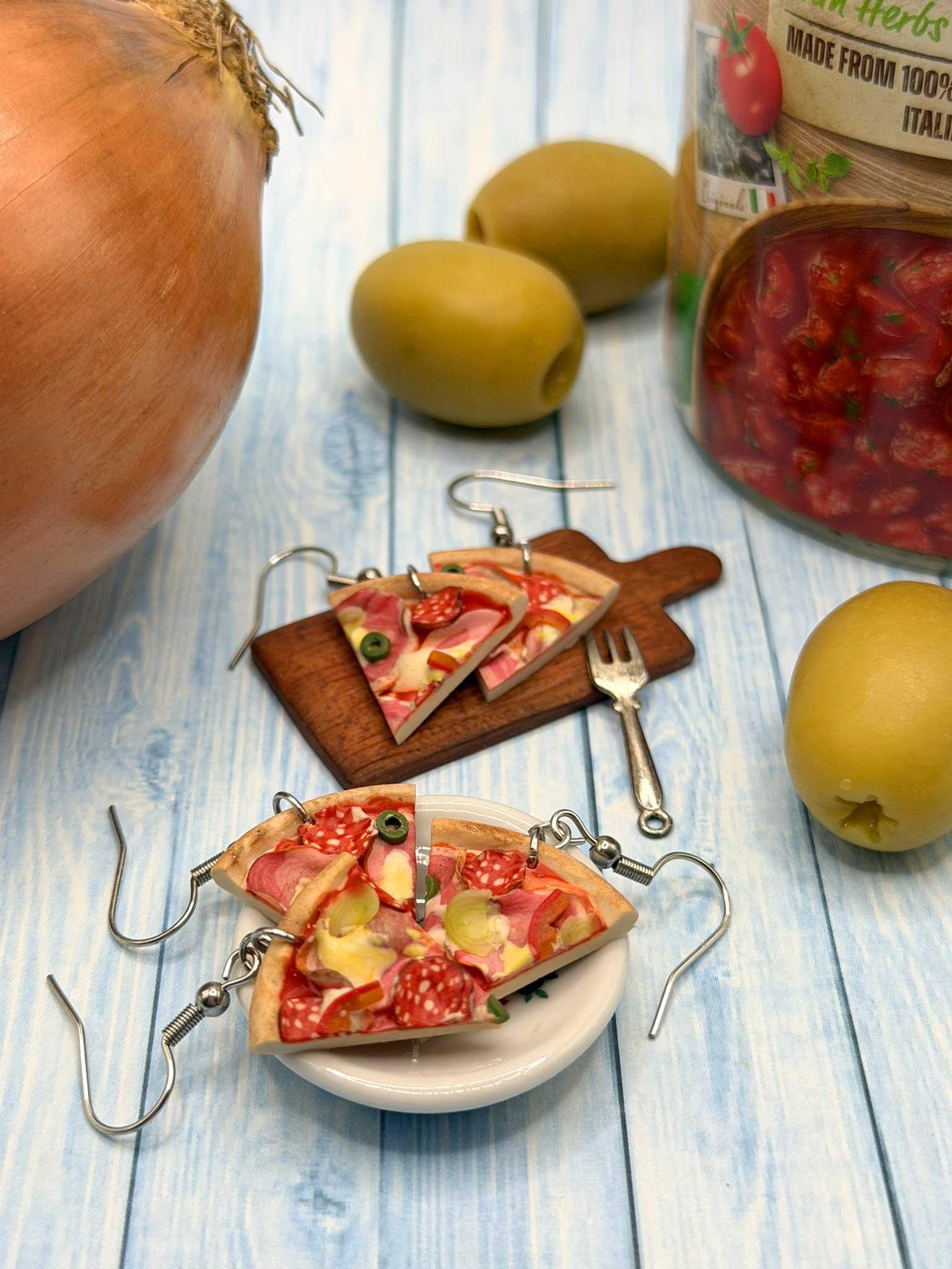 Náušnice pizza se salámem