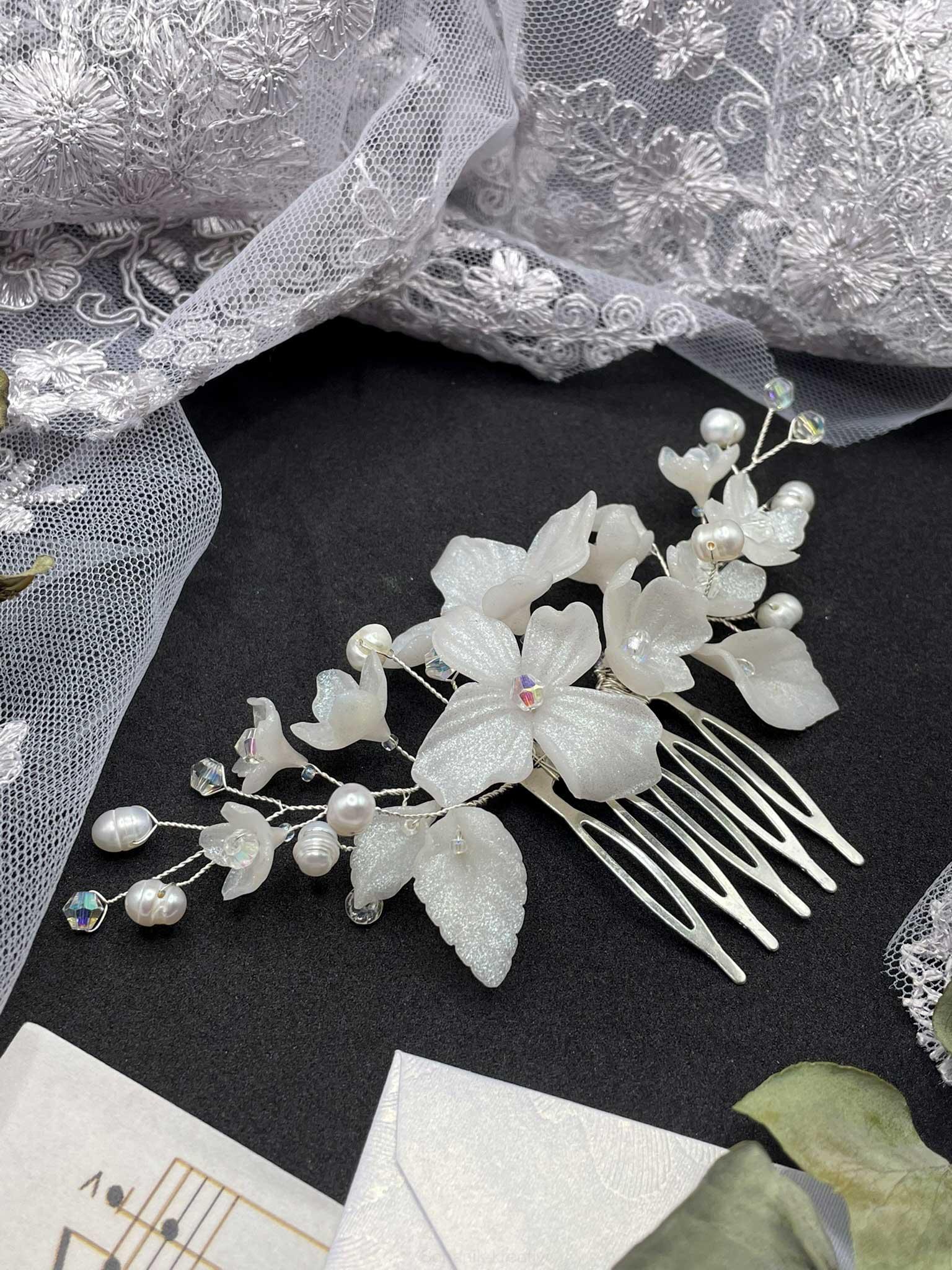 Zdobený hřebínek Ledové květy