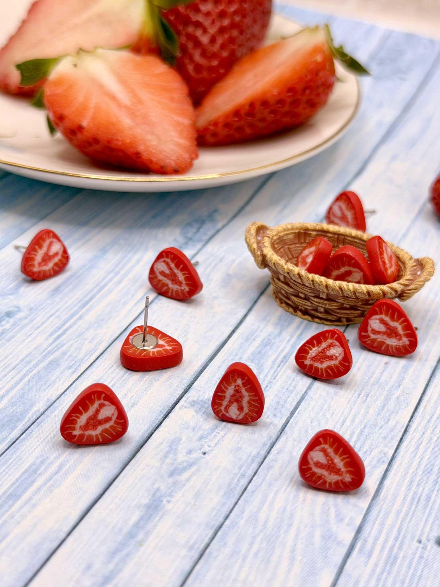 Náušnice Plátky jahod napichovací
