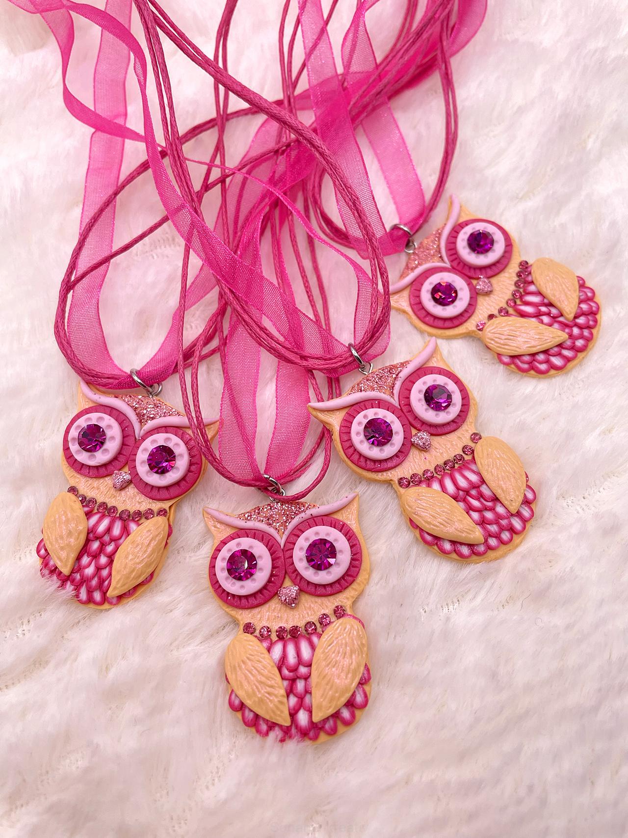 Přívěsek sovička růžová