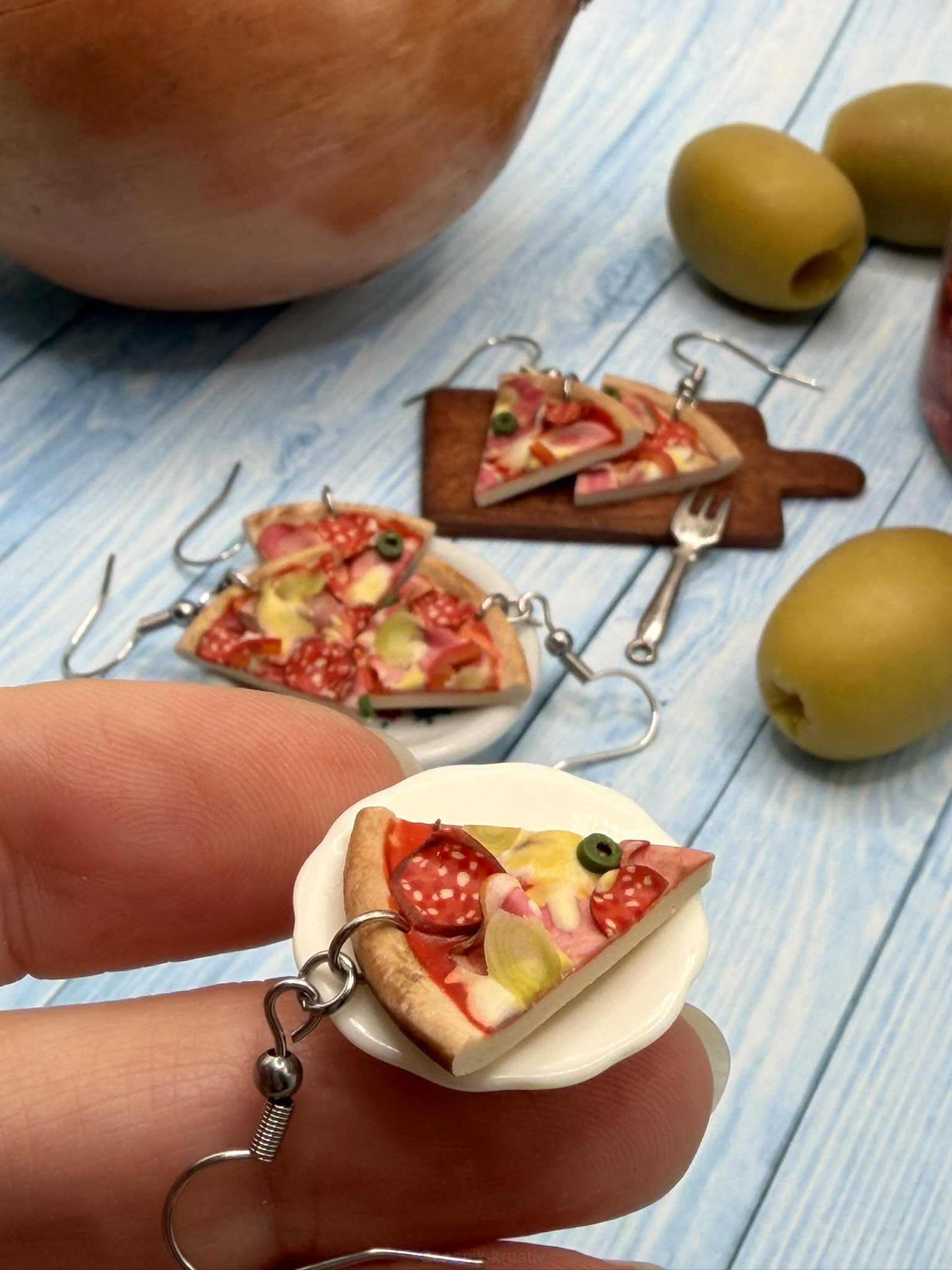 Náušnice pizza se salámem