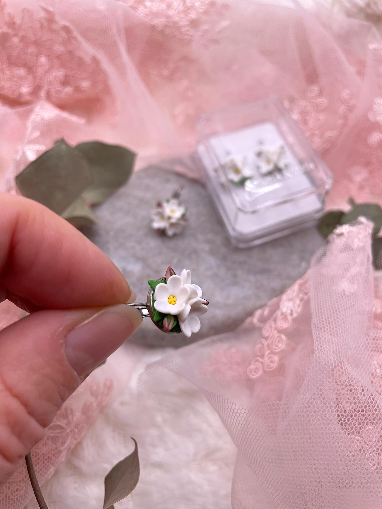 Náušnice květinkové-chirurgická ocel