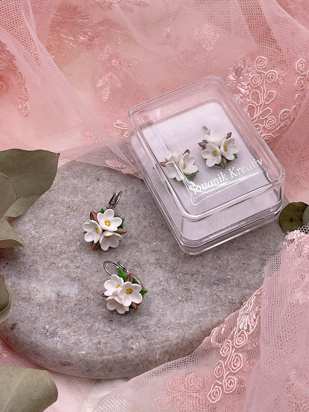 Náušnice květinkové-chirurgická ocel