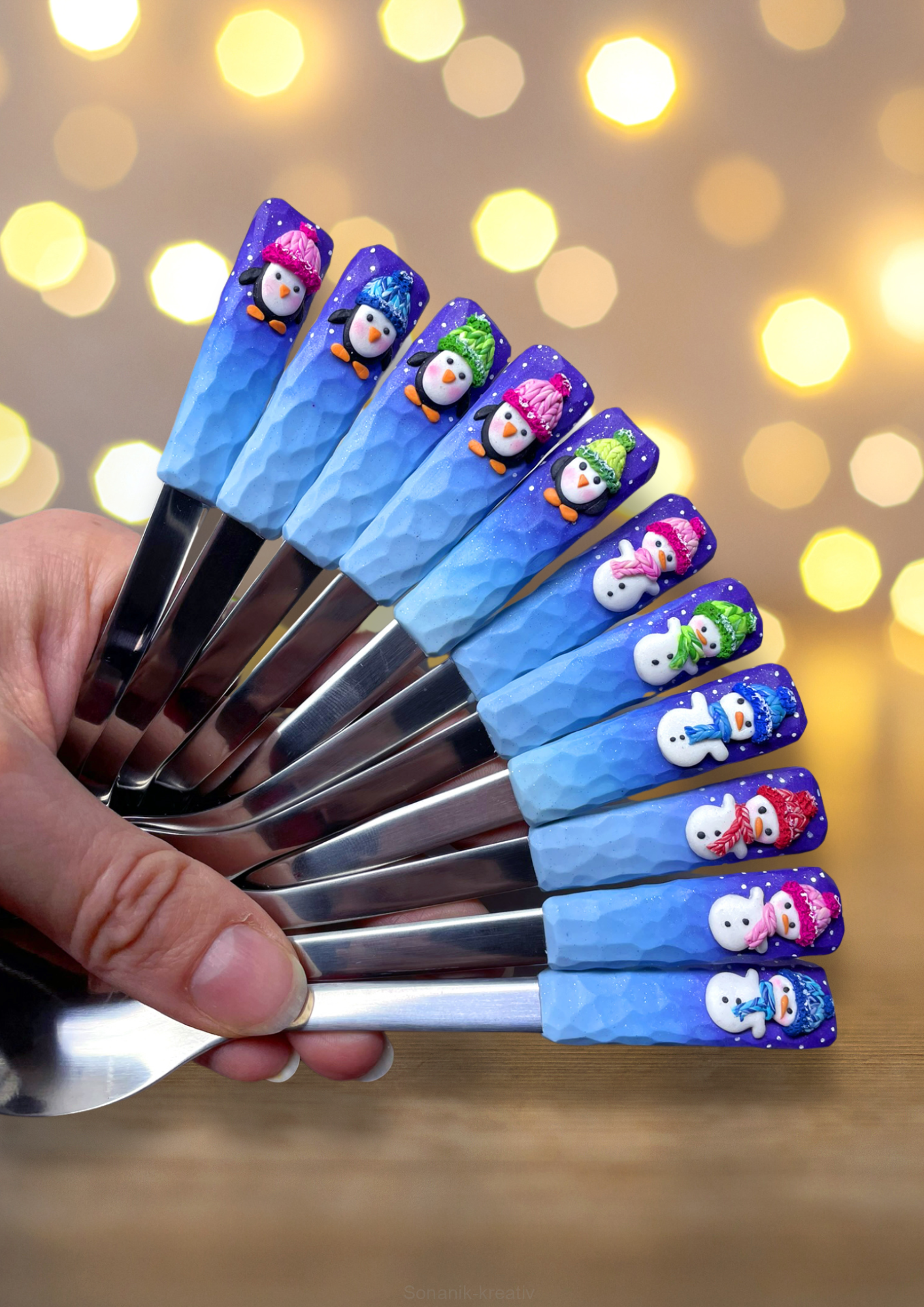 Zdobená lžička se sněhulákem