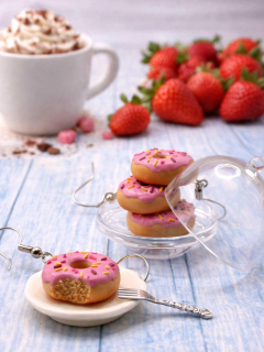 Náušnice Jahodové donuty visací