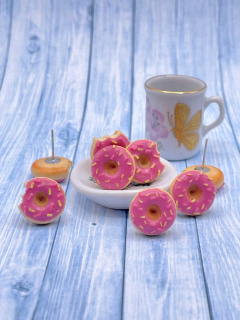 Náušnice Donuty jahodové napichovací