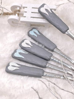 Zdobená lžička delší