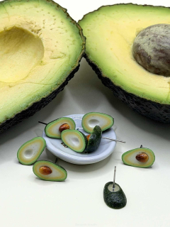 Náušnice Avokádo napichovací